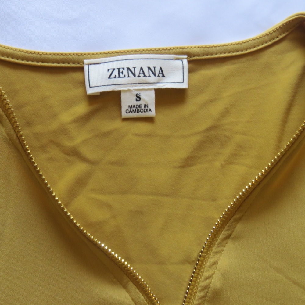 NEW Zenana mustard yellow blouse. - Picture 3 of 4